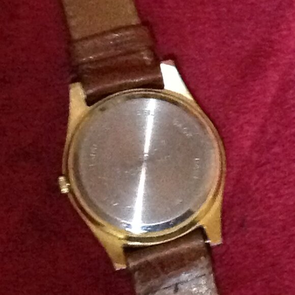 Rare Vintage Fossati 3D Basketball Player Wrist Watch - Picture 5 of 7